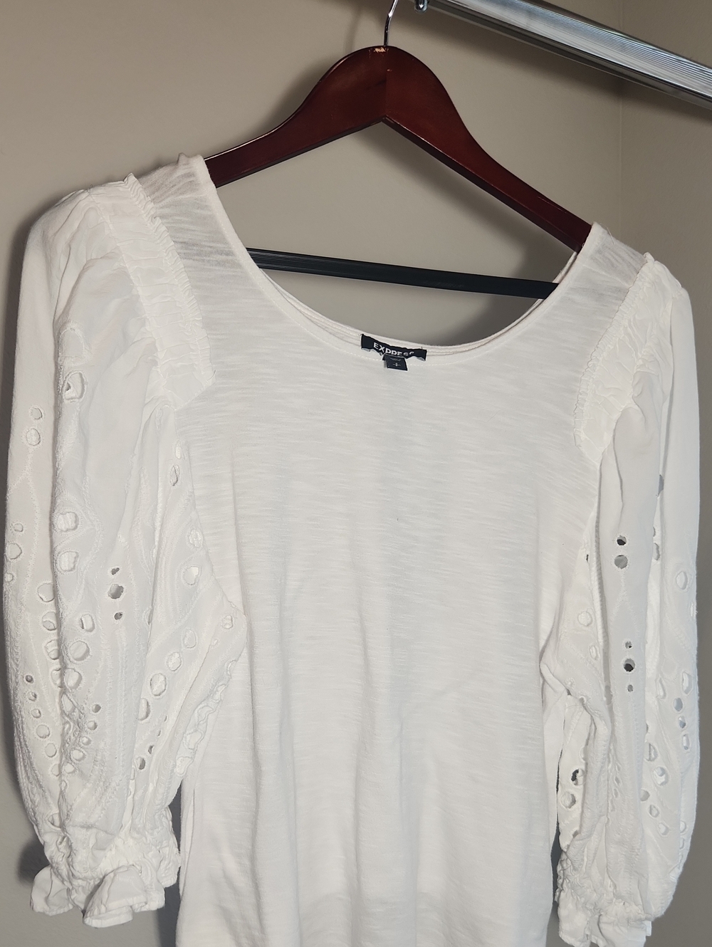 Express White Eyelet Puff Sleeve Scoop Neck Top